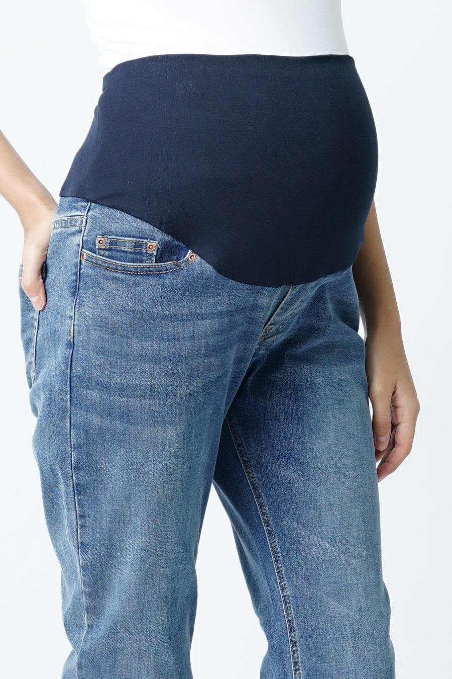 Maternity Full Panel Relaxed Fit Jeans