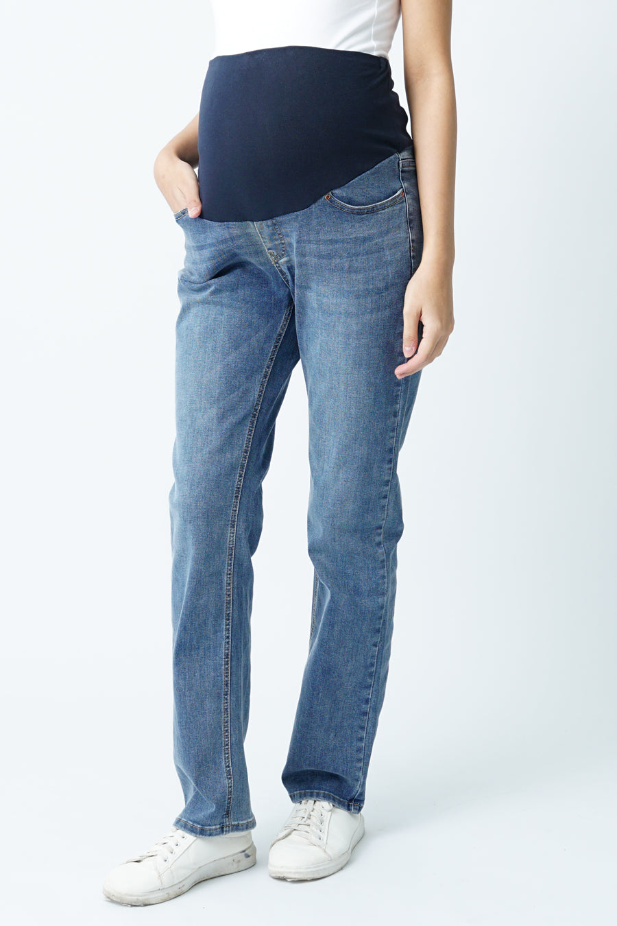 Maternity Full Panel Relaxed Fit Jeans