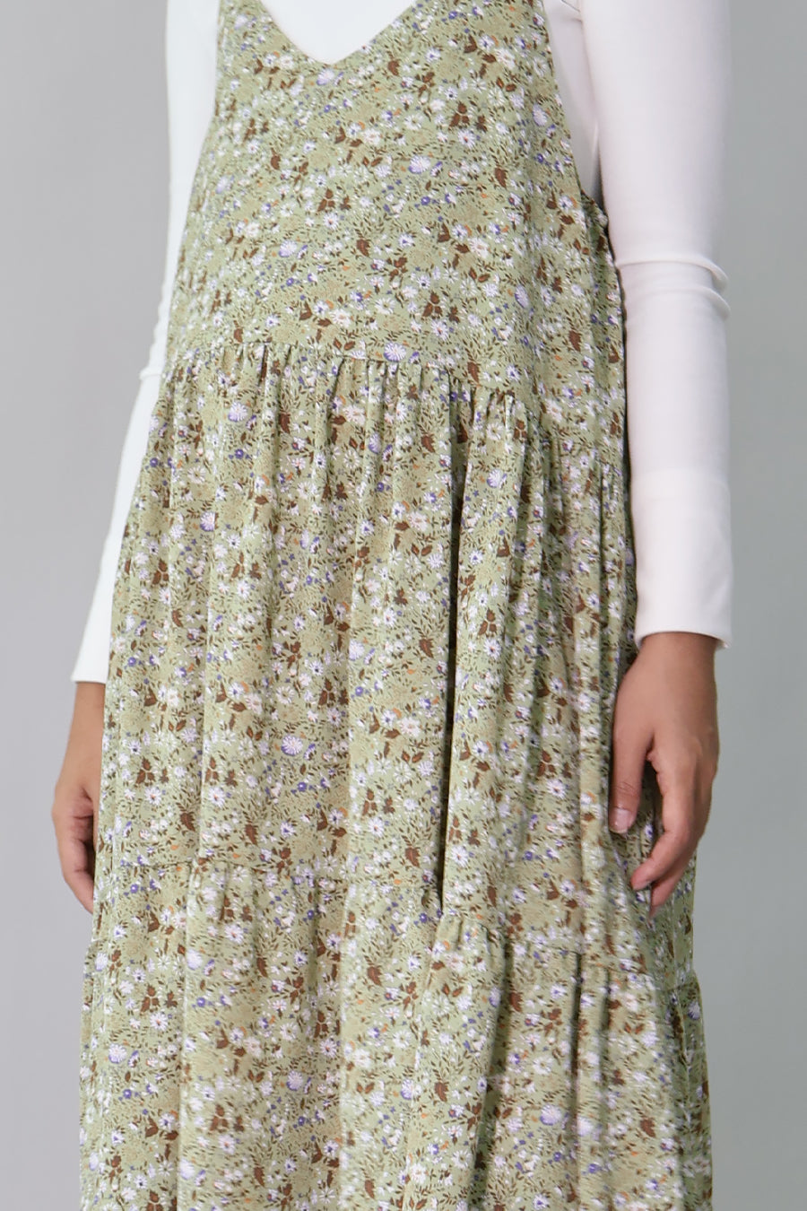 Floral Spaghetti Tiered Midi Dress