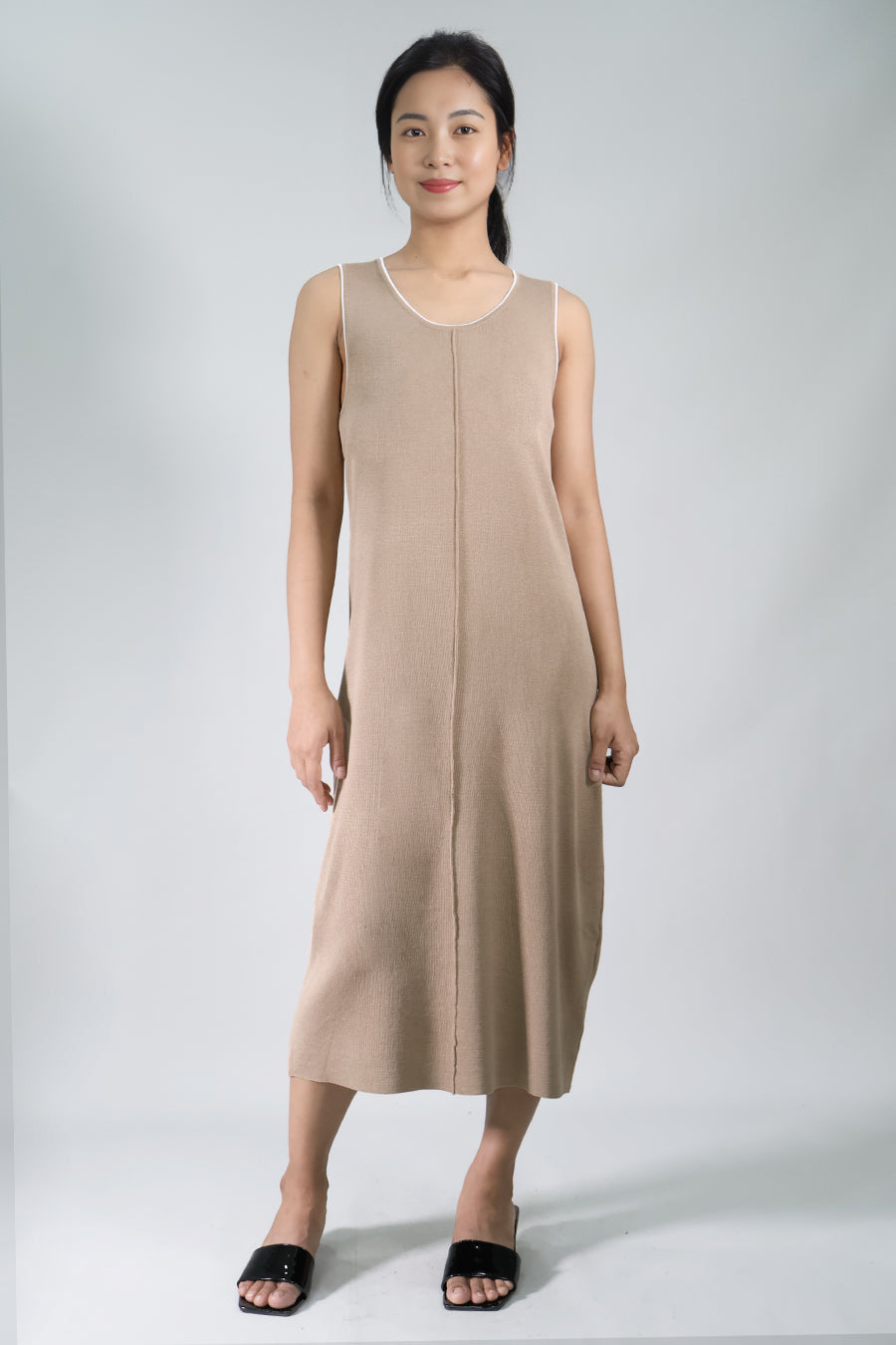 Contrast Trim Knit Midi Dress