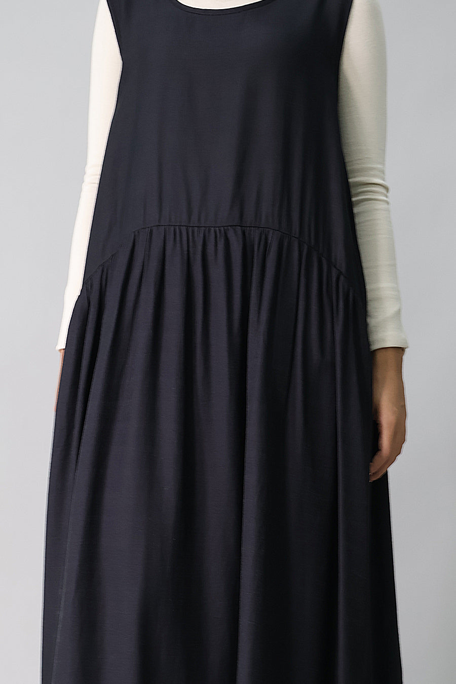 Flowy Sleeveless Maxi Dress