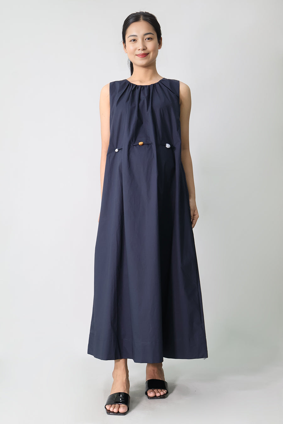 Sleeveless Long Dress with Waist Tie