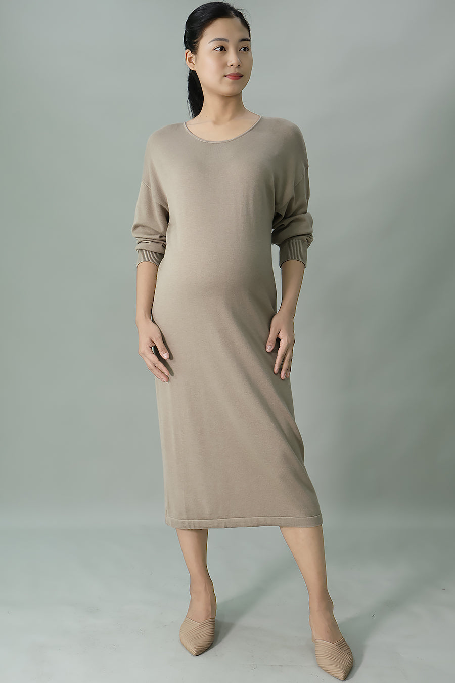 Midi Knit Maternity Dress with Back Zip | Comfortable Pregnancy Dress Malaysia 9months Maternity Midi Knit Maternity Dress with Back Zip | Comfortable Pregnancy Dress Malaysia 9months Maternity