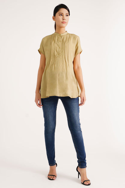 Sleeveless Pleated Nursing Blouse