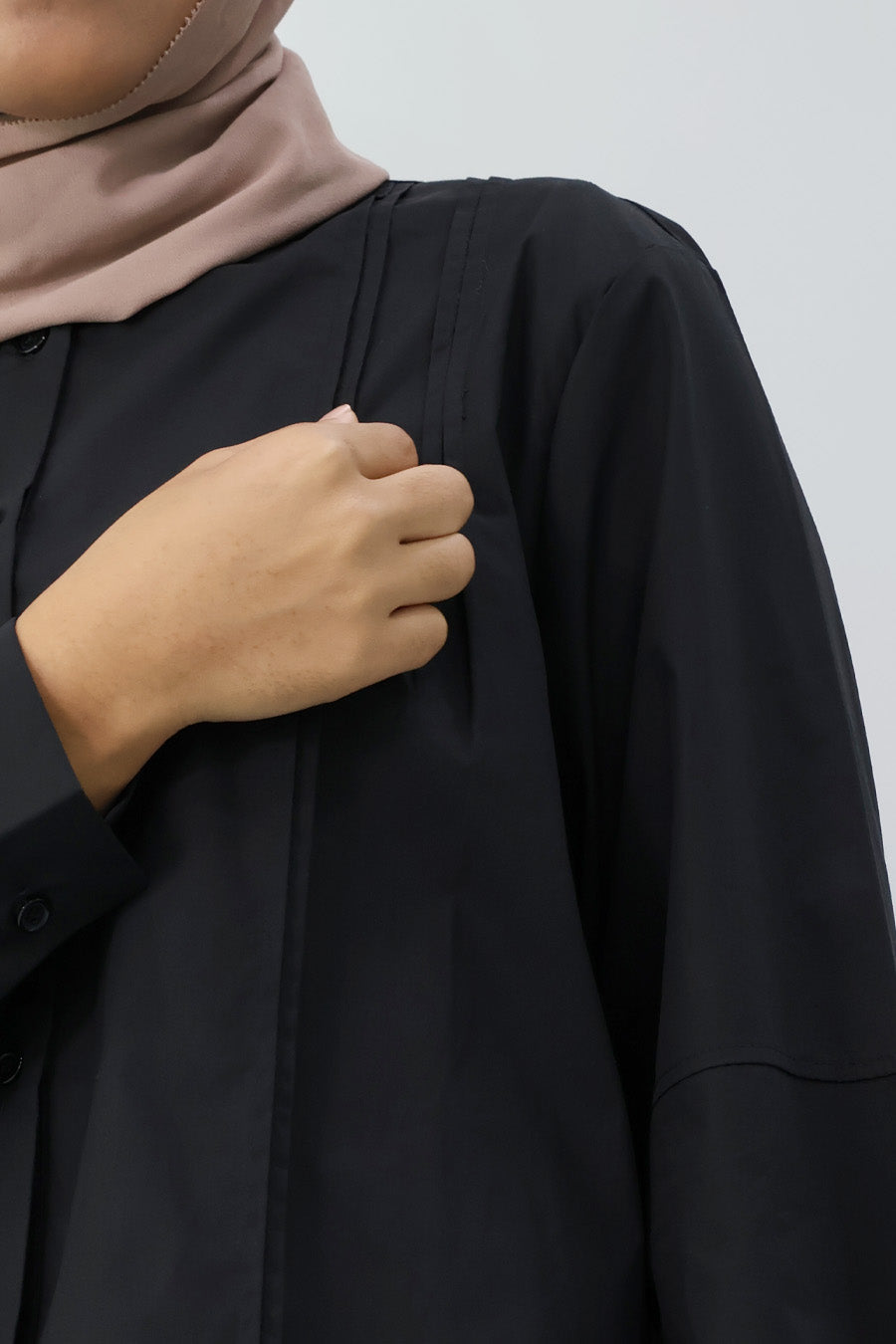 Black Long Sleeve Pleated Shirt