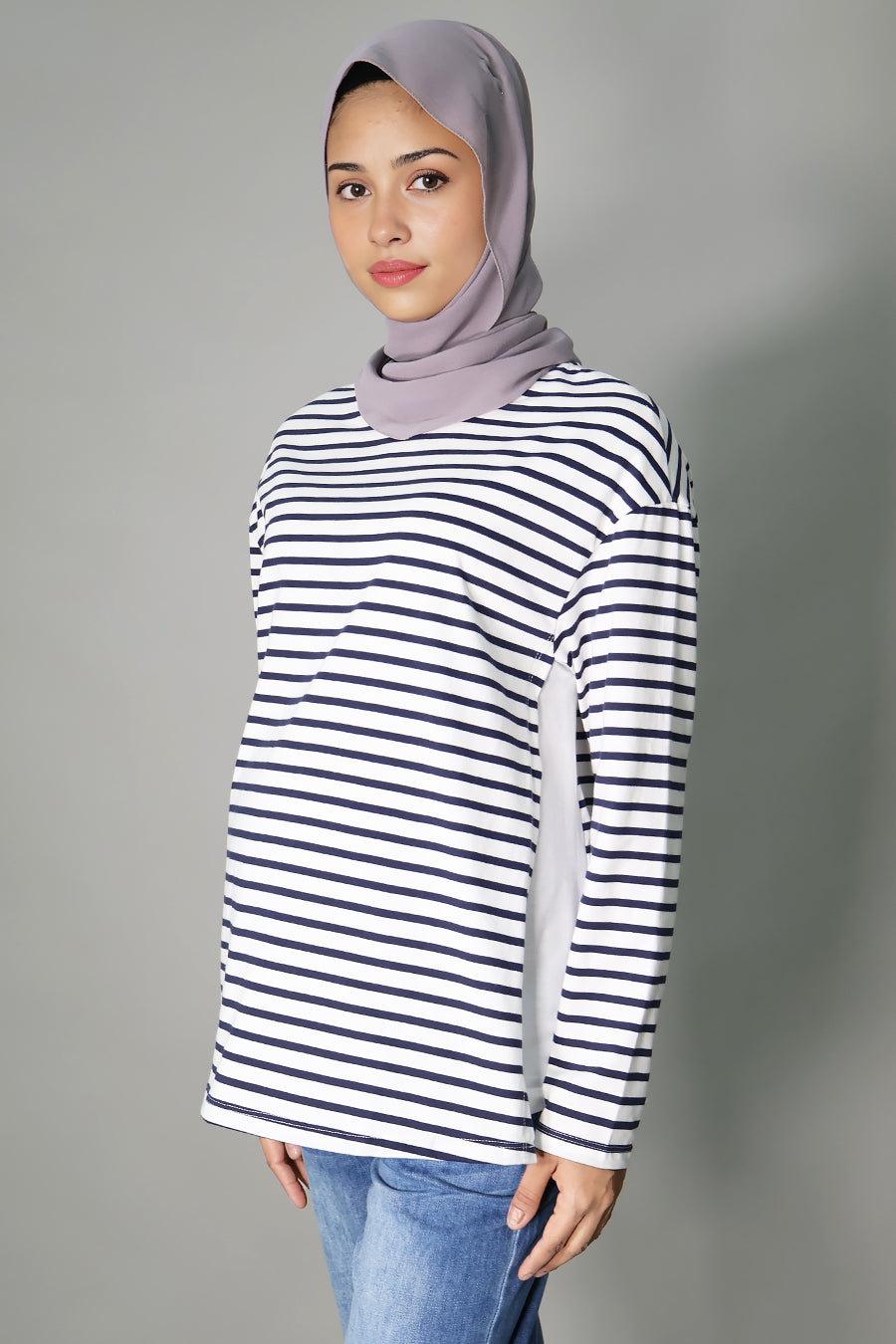 Maternity & Nursing Long Sleeve Top