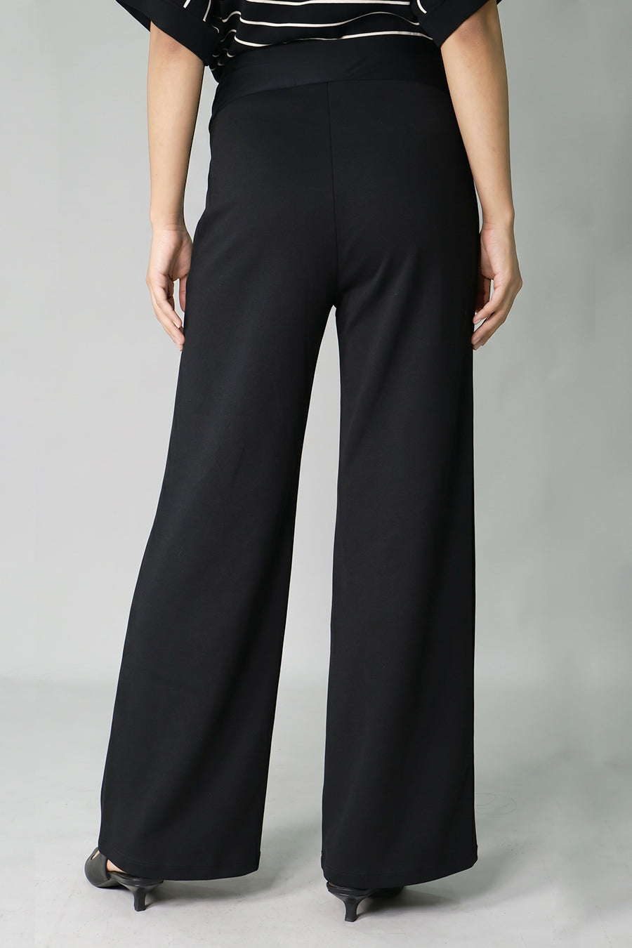 Wide Leg Maternity Jogger Pants