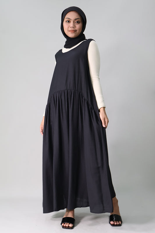 Flowy Sleeveless Maxi Dress