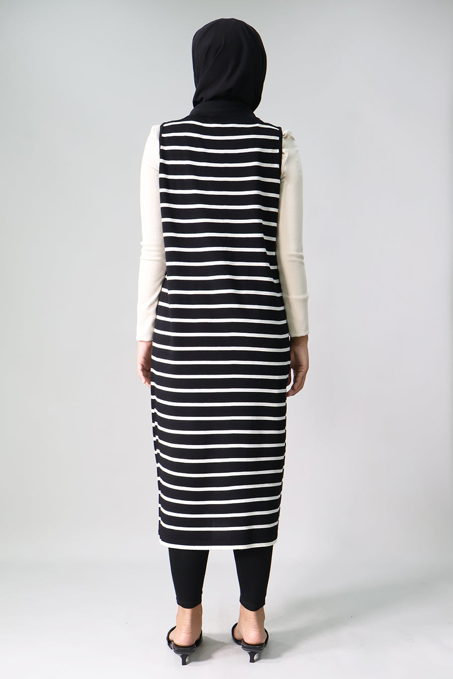 Button Detail Knit Dress