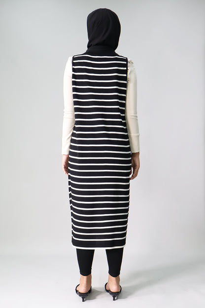 Button Detail Knit Dress