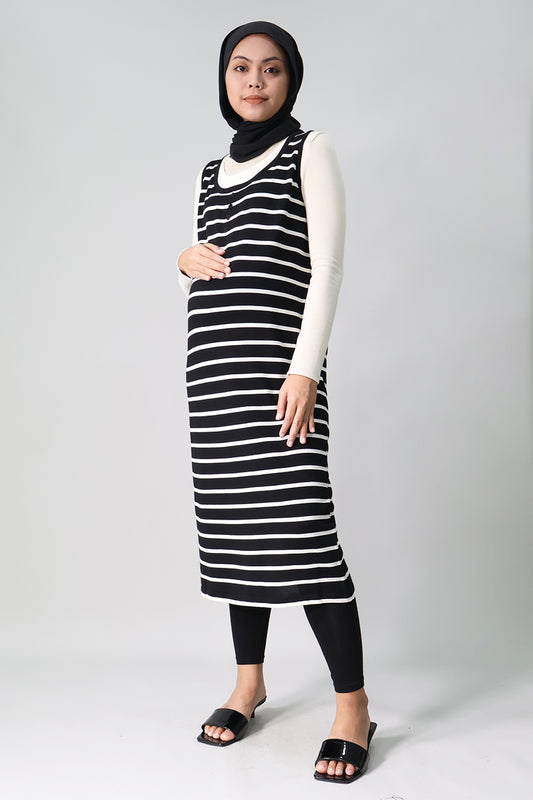 Button Detail Knit Dress
