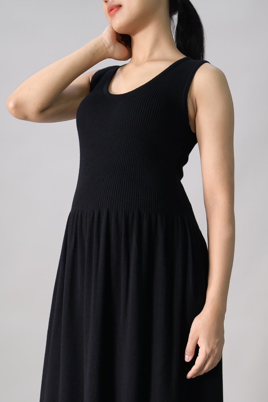 Sleeveless Gathered Long Dress