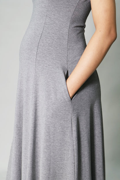 grey jersey pregnancy dress with side pockets