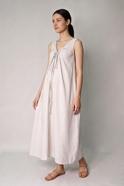 Lightweight flowy maternity maxi dress with roomy bump-friendly fit