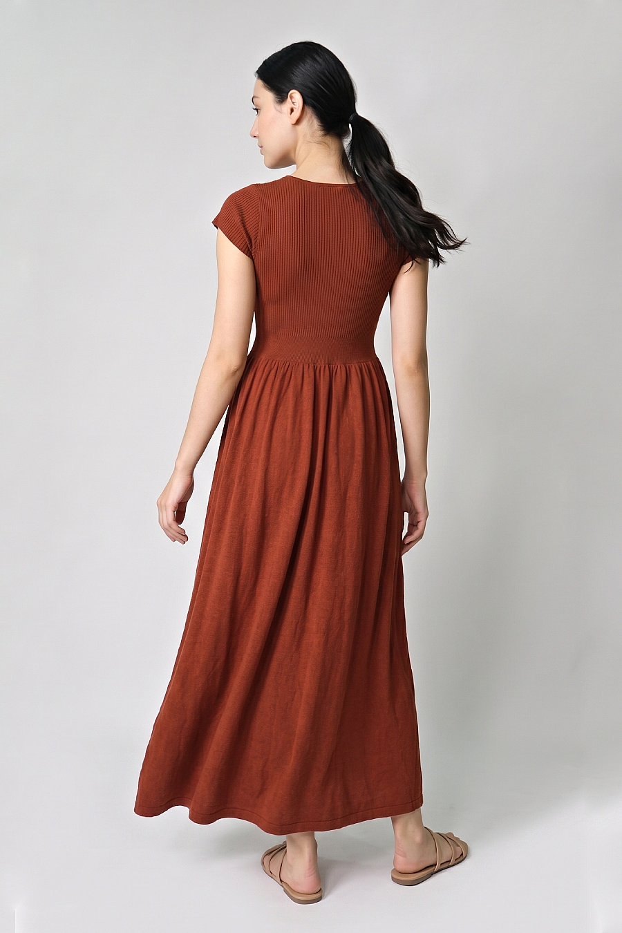V-Neck Gathered Knit Maternity Maxi Dress